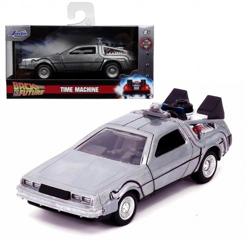DLOREAN BACK TO THE FUTURE SCALE 1:32...