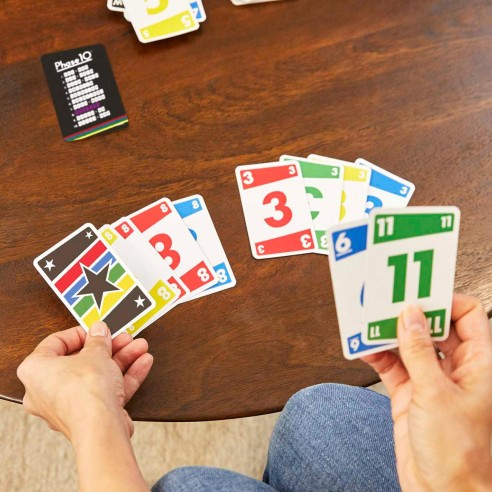 Mattel Phase 10 Twist Card Game