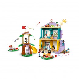 HEARTLAKE CITY LEGO FRIENDS... 2