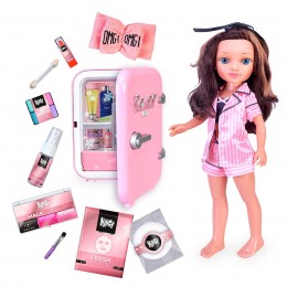 NANCY BEAUTY FRIDGE DOLL... 2