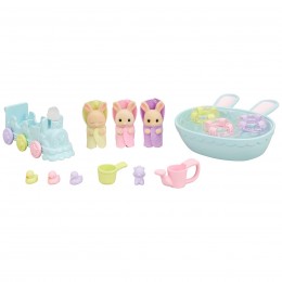 BATH TIME FOR THE TRIPLETS...