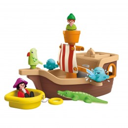 PETER PAN´S PIRATE SHIP... 2