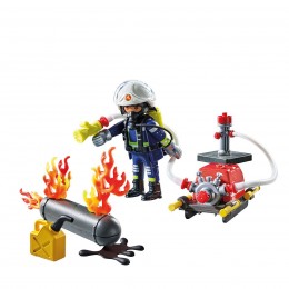 FIREFIGHTER WITH WATER PUMP... 2