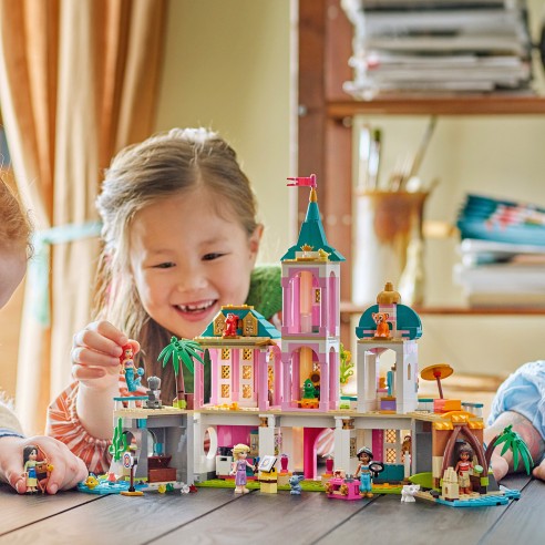 CASTILLO PRINCESAS Y MASCOTAS REALES... CASTILLO PRINCESAS Y MASCOTAS REALES...