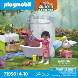 FUN BATH TIME WITH ANIMALS... 2