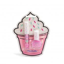 SET DE UÑAS Y LABIOS YUMMY...