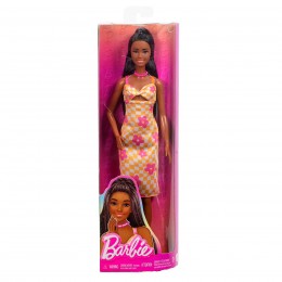 BARBIE FASHIONISTA DOLL... 2