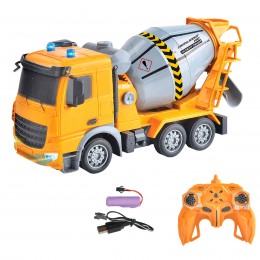 R/C CONCRETE MIXER WITH... 2