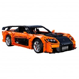 MAZDA RX-7 1:18 SCALE 3,305... 2