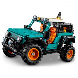 LEGO TECHNIC JEEP WRANGLER... 2