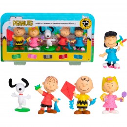 PEANUTS SNOOPY FIGURINE SET...