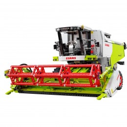 CLAAS DOMINATOR 370 ESCALA...