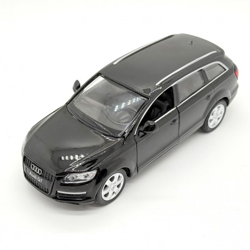 AUDI Q7 1:32 BLACK D00409