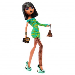 MONSTER HIGH DAWN OF DANCE...