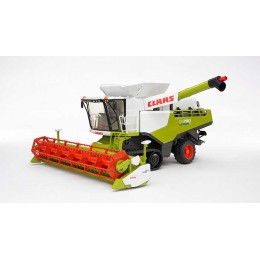 CLAAS LEXION 780 COMBINE...