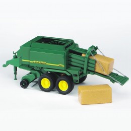 STRAW BALER JOHN DEERE...