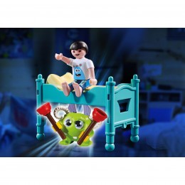 NIÑO CON MONSTRUO 70876... 2